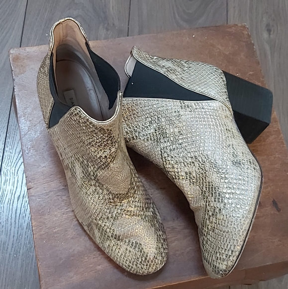 Diane Von Furstenberg booties - Picture 1 of 11